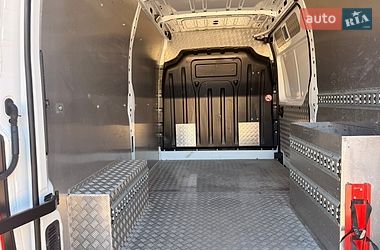 Вантажний фургон Renault Master 2021 в Києві