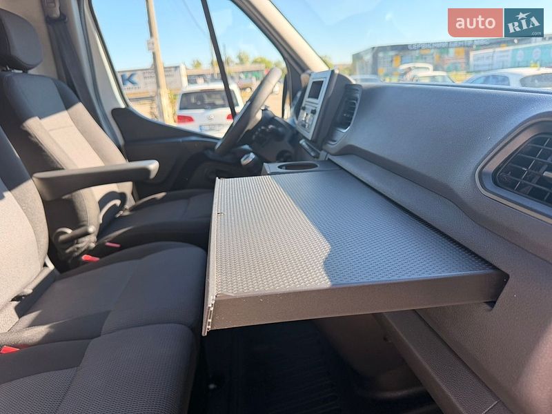 Грузовой фургон Renault Master 2021 в Киеве