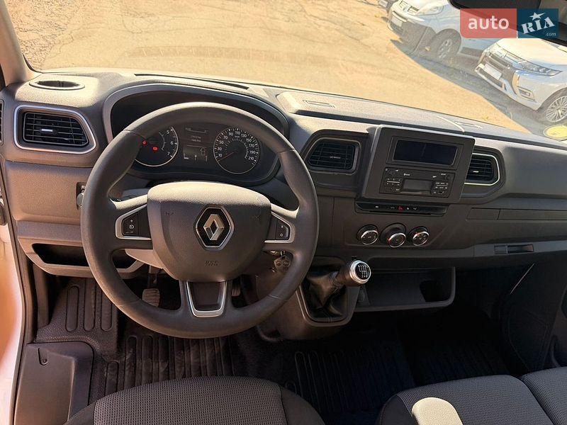 Грузовой фургон Renault Master 2021 в Киеве