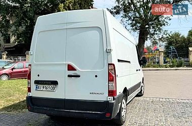 Грузовой фургон Renault Master 2015 в Фастове