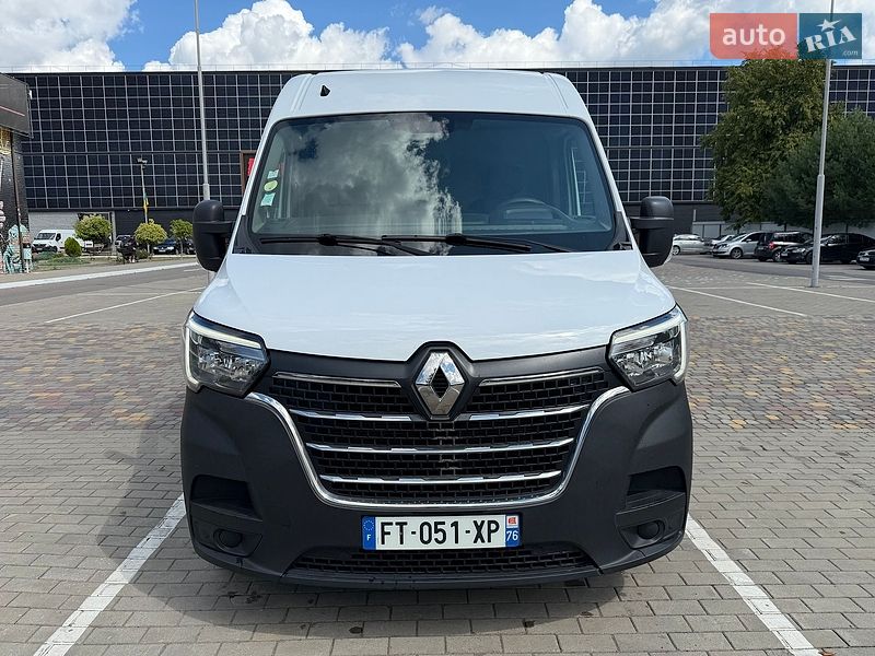 Вантажний фургон Renault Master 2020 в Луцьку