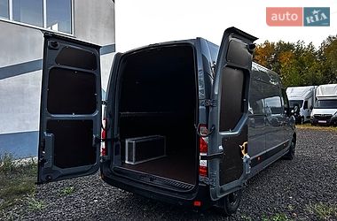 Вантажний фургон Renault Master 2022 в Бучі