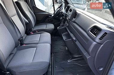 Вантажний фургон Renault Master 2022 в Бучі