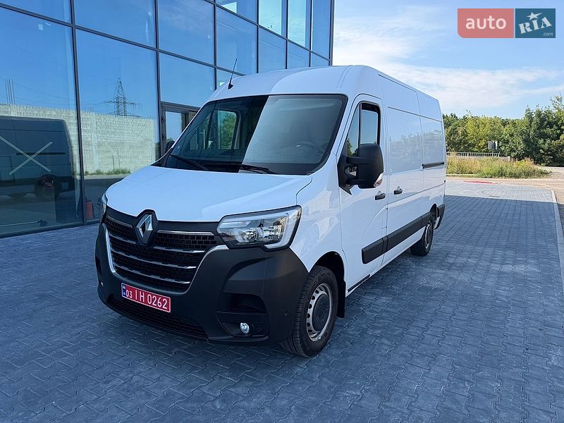 Грузовой фургон Renault Master 2022 в Тернополе