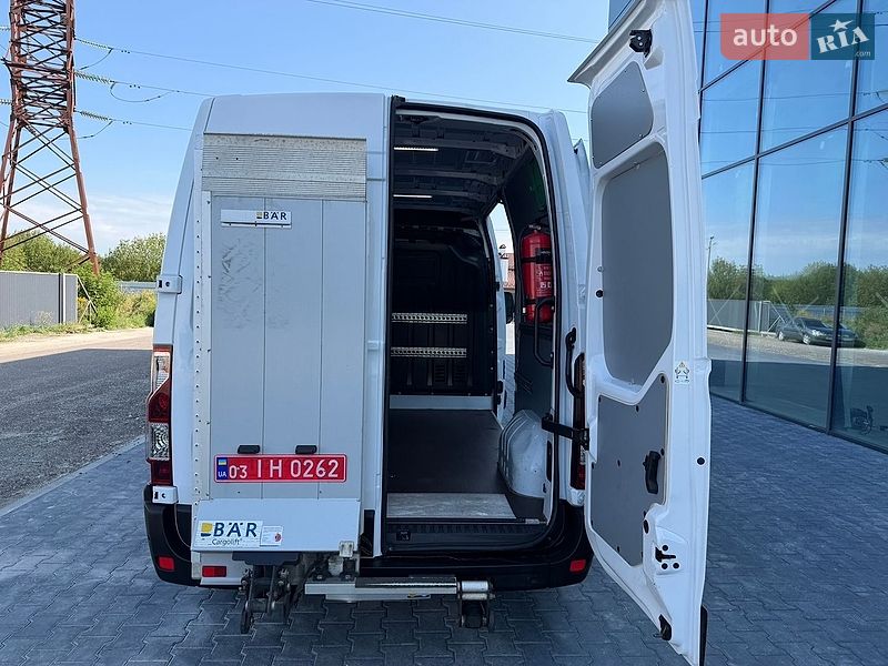 Грузовой фургон Renault Master 2022 в Тернополе