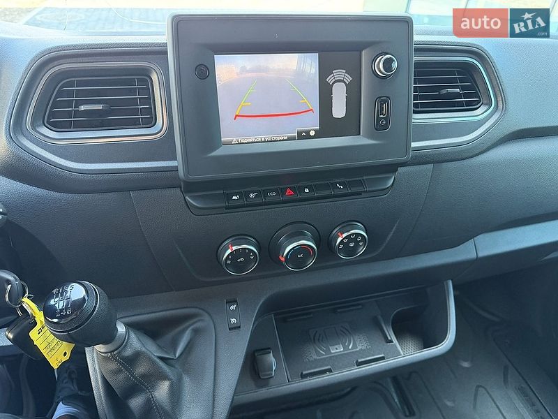 Грузовой фургон Renault Master 2022 в Тернополе