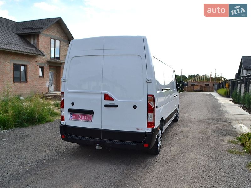 Грузовой фургон Renault Master 2022 в Ровно