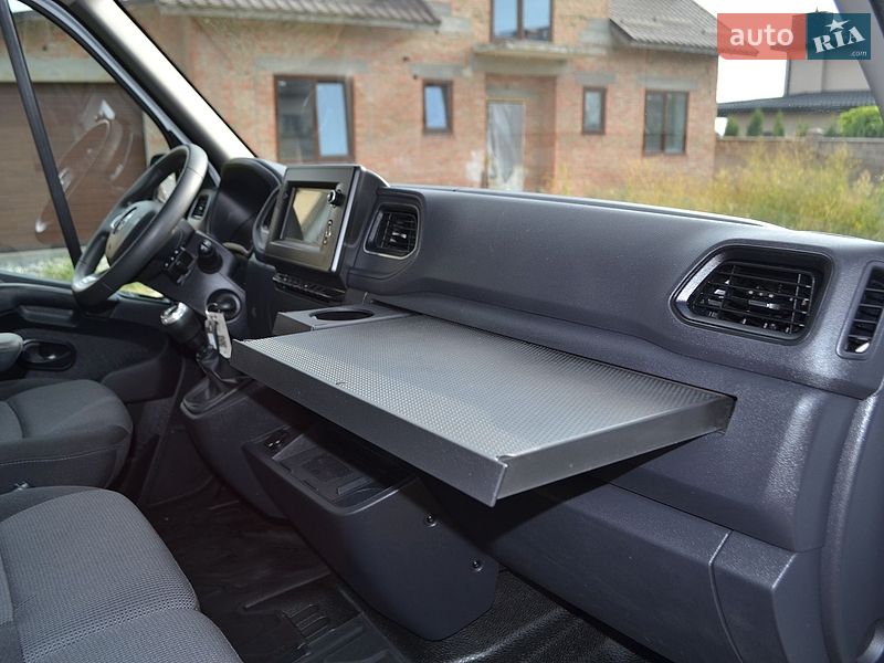 Грузовой фургон Renault Master 2022 в Ровно