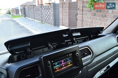 Грузовой фургон Renault Master 2022 в Ровно