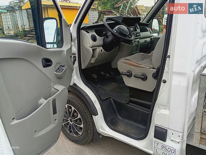 Борт Renault Master 2006 в Рівному