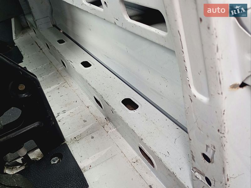 Борт Renault Master 2006 в Рівному