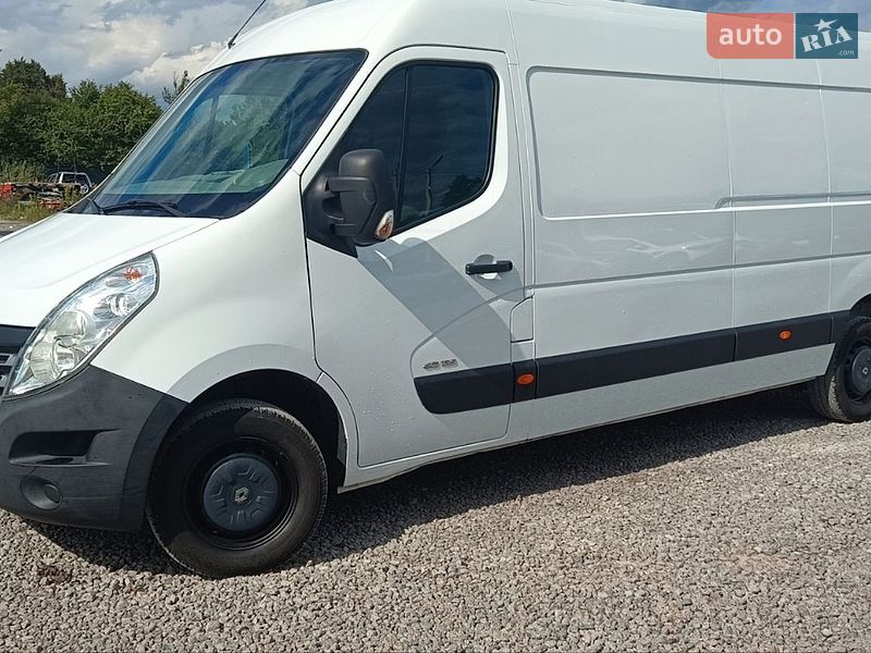 Вантажний фургон Renault Master 2015 в Бартатові