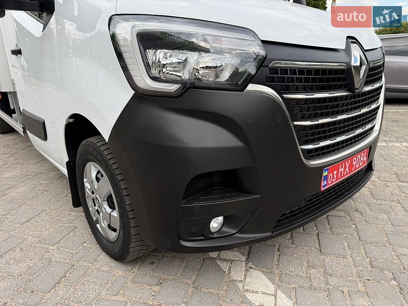 Вантажний фургон Renault Master 2021 в Дубні