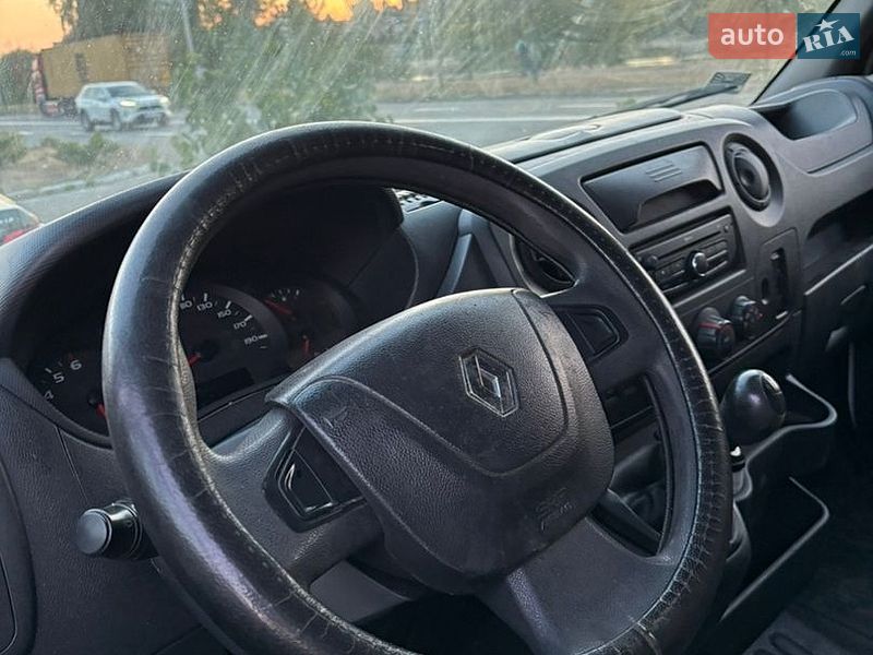 Вантажний фургон Renault Master 2019 в Києві