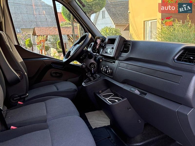 Тентованый Renault Master 2022 в Тячеве
