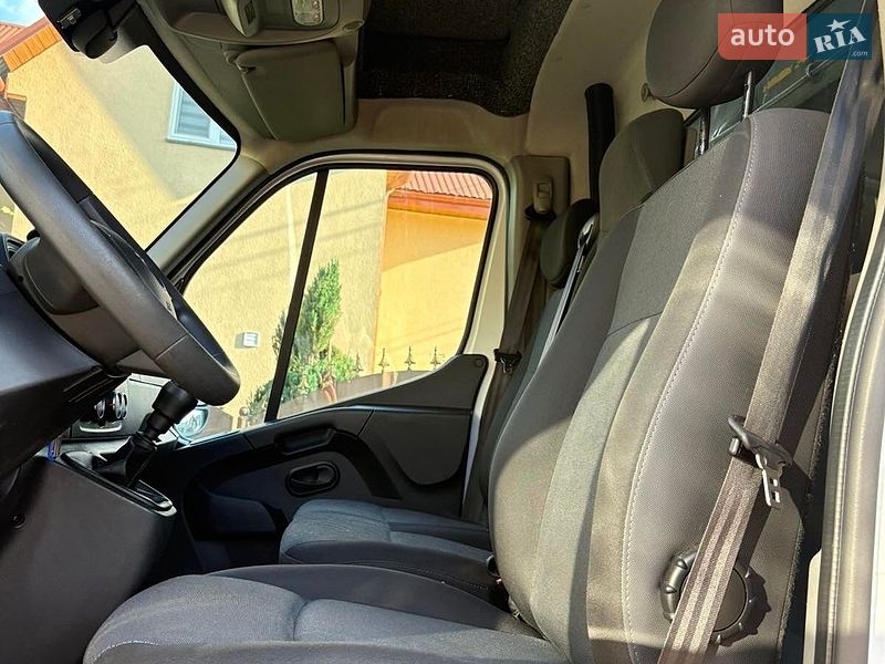 Тентованый Renault Master 2022 в Тячеве