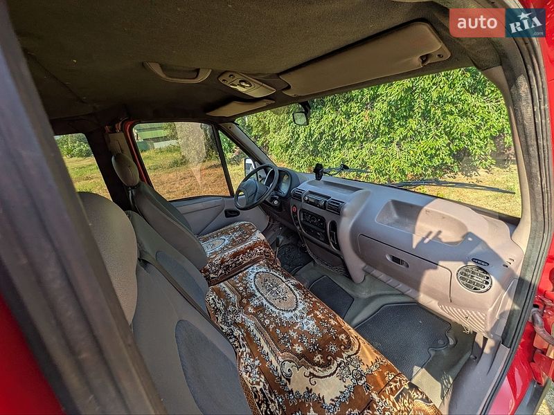 Мінівен Renault Master 2000 в Баришівка