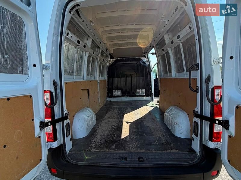 Вантажний фургон Renault Master 2023 в Києві