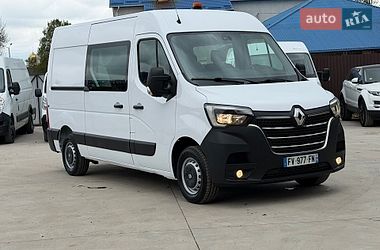 Вантажопасажирський фургон Renault Master 2021 в Дубні