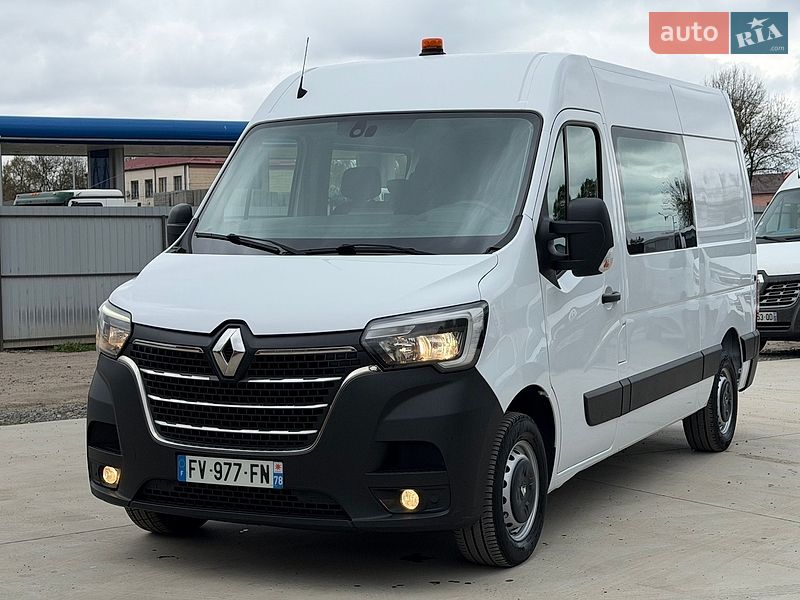 Вантажопасажирський фургон Renault Master 2021 в Дубні