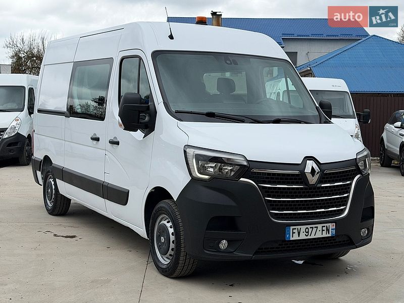 Вантажопасажирський фургон Renault Master 2021 в Дубні