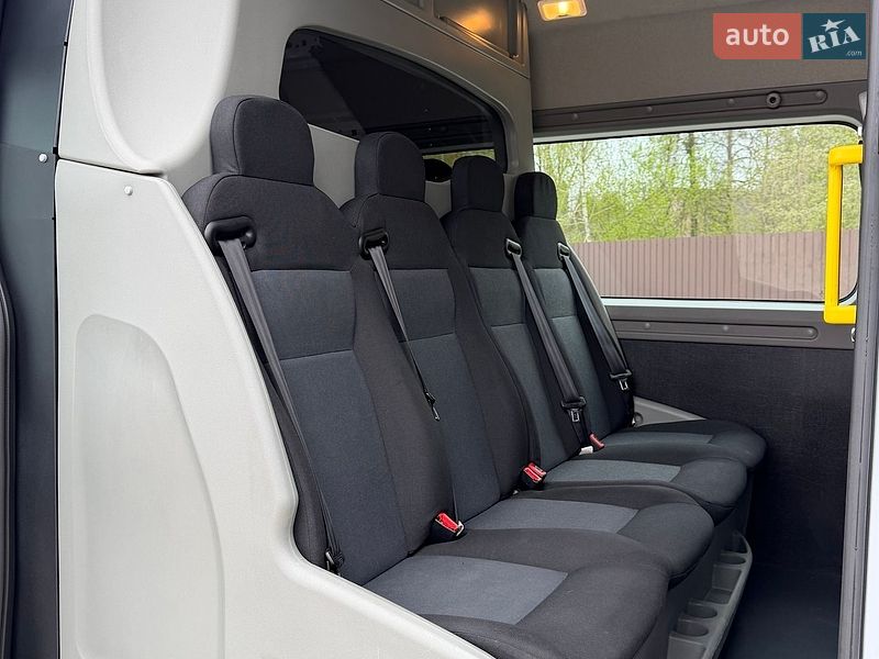 Вантажопасажирський фургон Renault Master 2021 в Дубні