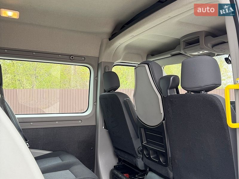Вантажопасажирський фургон Renault Master 2021 в Дубні