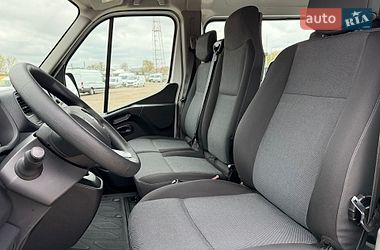 Вантажопасажирський фургон Renault Master 2021 в Дубні