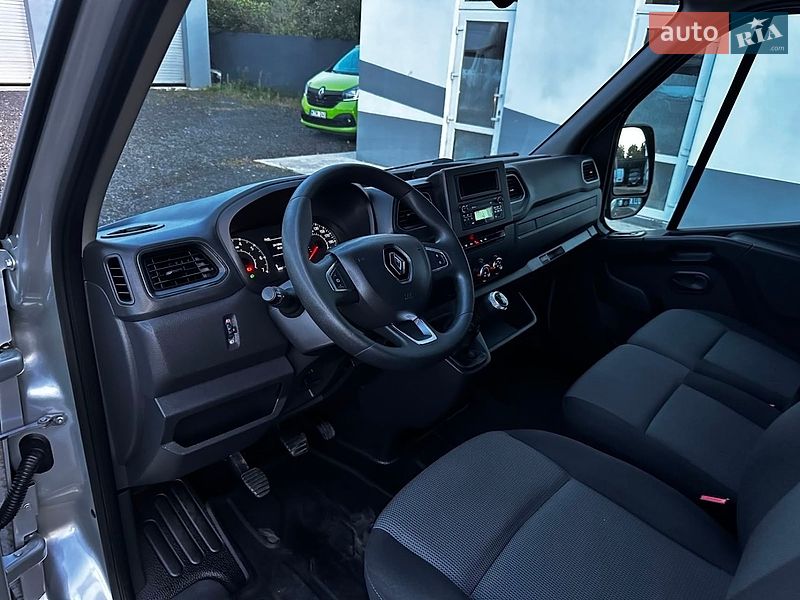 Грузовой фургон Renault Master 2022 в Киеве