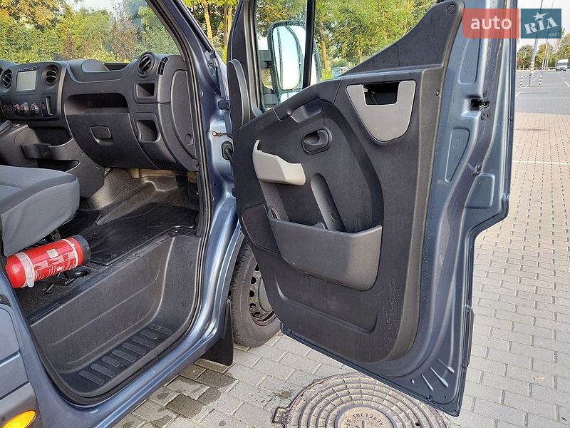 Грузовой фургон Renault Master 2018 в Ивано-Франковске