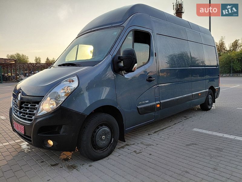 Грузовой фургон Renault Master 2018 в Ивано-Франковске