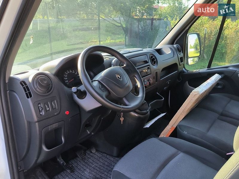 Тентованый Renault Master 2018 в Залещиках