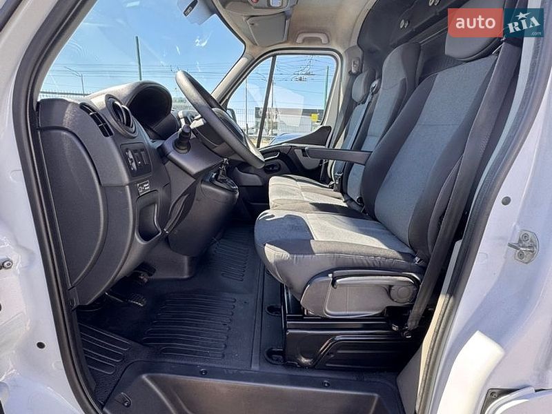 Вантажний фургон Renault Master 2018 в Києві