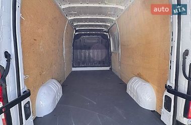 Вантажний фургон Renault Master 2018 в Києві