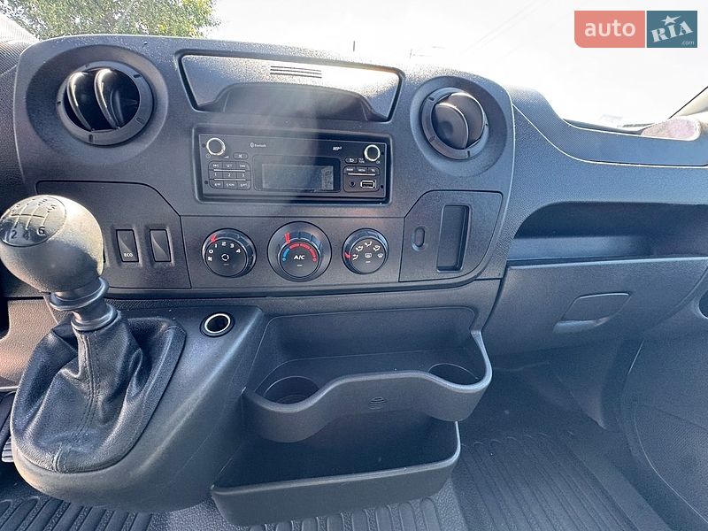 Грузовой фургон Renault Master 2018 в Киеве