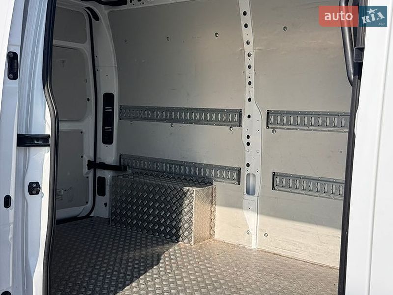 Грузовой фургон Renault Master 2021 в Киеве фото 27 Грузовой фургон Renault Master 2021 в Киеве