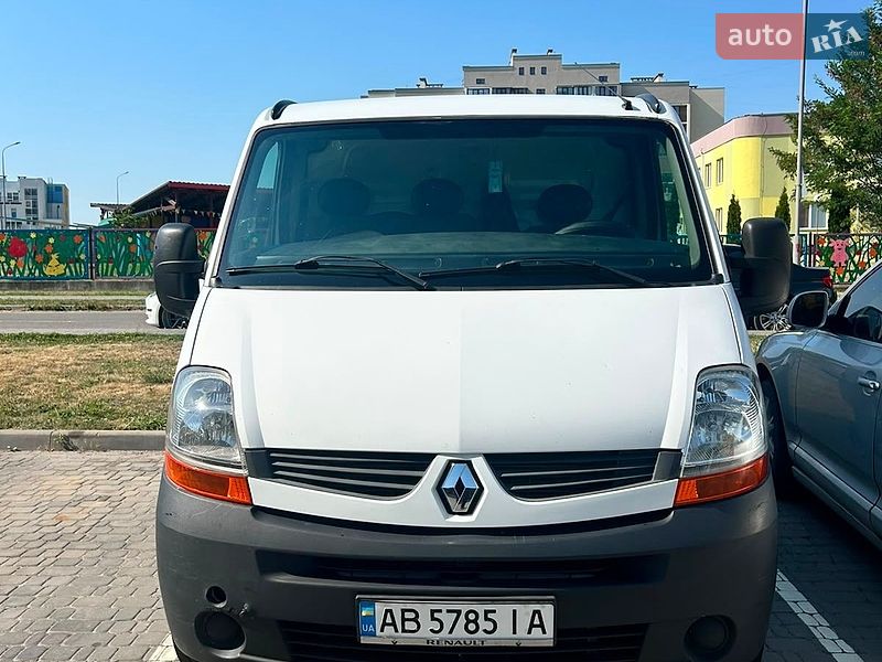 Грузовой фургон Renault Master 2009 в Виннице