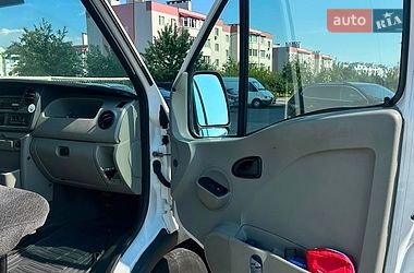 Вантажний фургон Renault Master 2009 в Вінниці
