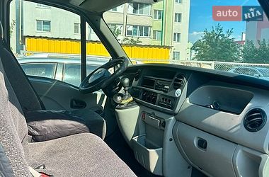 Вантажний фургон Renault Master 2009 в Вінниці