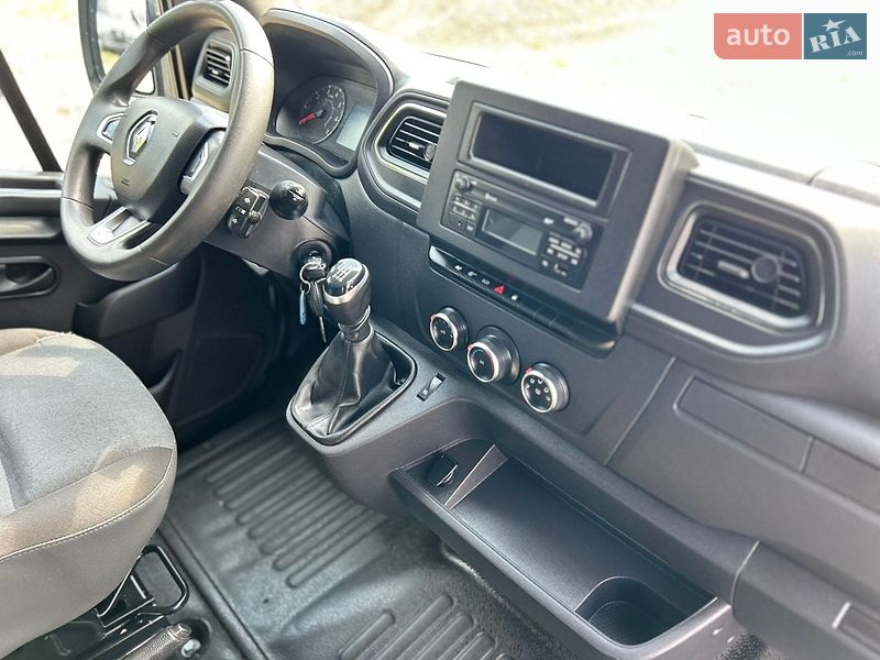Тентований Renault Master 2021 в Хусті