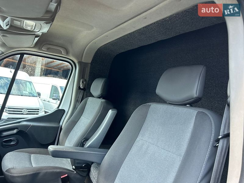 Тентований Renault Master 2021 в Хусті