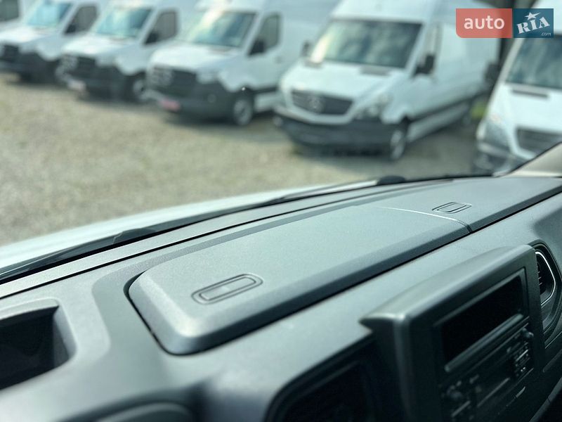 Тентований Renault Master 2021 в Хусті