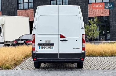 Вантажний фургон Renault Master 2021 в Рівному