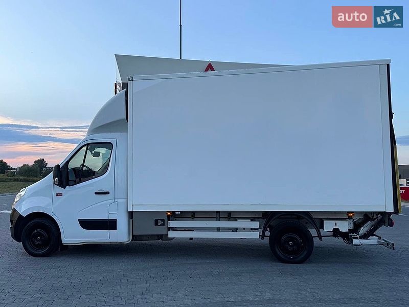 Грузовой фургон Renault Master 2019 в Львове