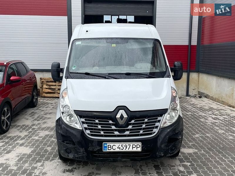 Грузовой фургон Renault Master 2016 в Львове