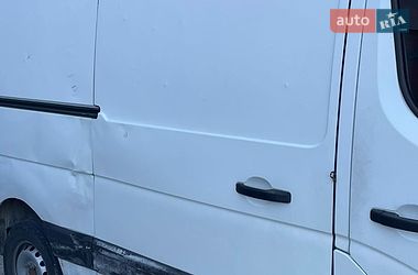 Грузовой фургон Renault Master 2016 в Львове