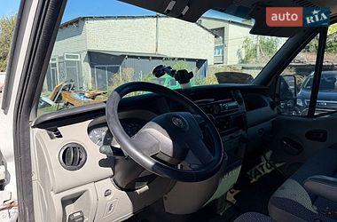 Евакуатор Renault Master 2005 в Одесі