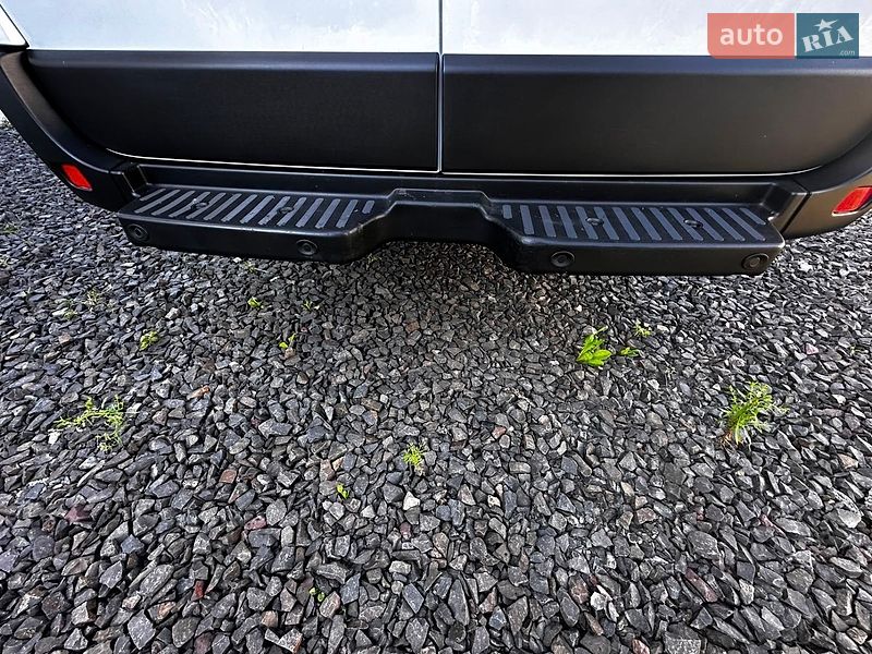 Грузовой фургон Renault Master 2022 в Киеве