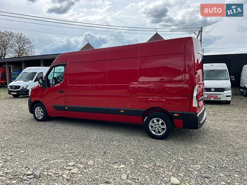 Грузовой фургон Renault Master 2024 в Хусте