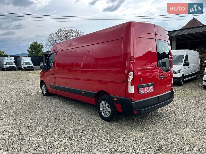Грузовой фургон Renault Master 2024 в Хусте